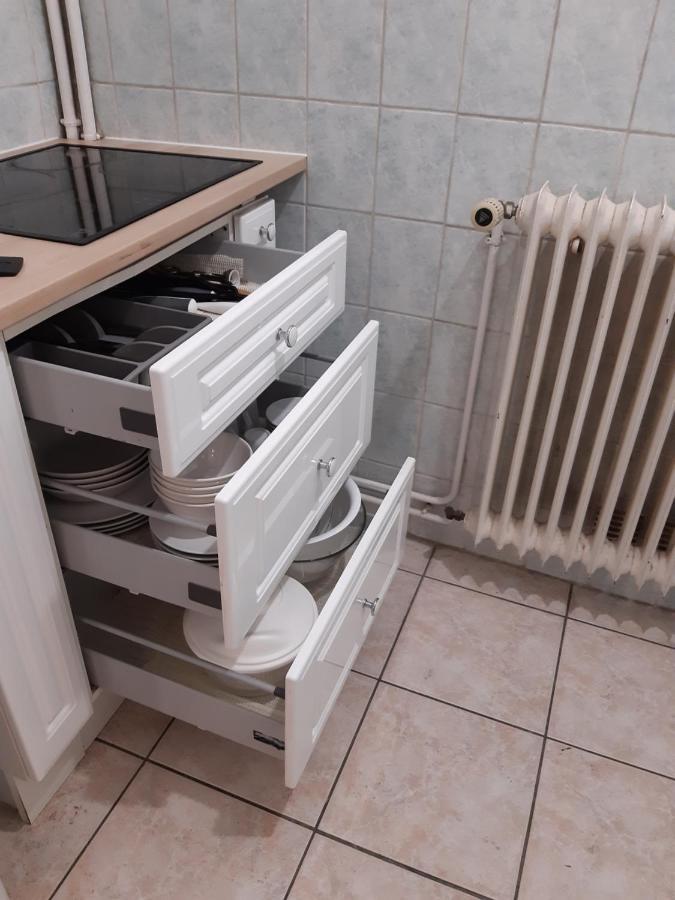 Appartement AAD1 Clamart 200 m du Tramway T6 st pavé blc avec cuisine séparée Extérieur photo