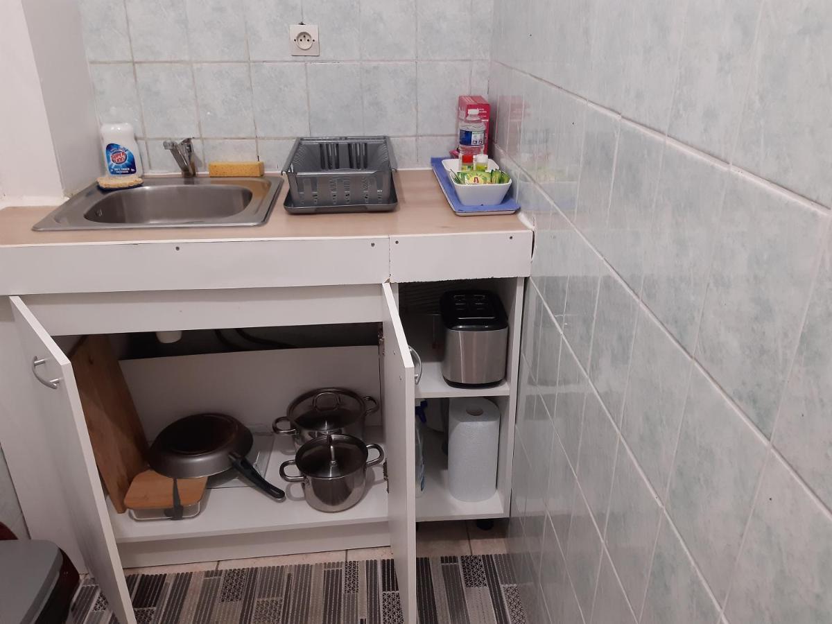 Appartement AAD1 Clamart 200 m du Tramway T6 st pavé blc avec cuisine séparée Extérieur photo